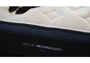 Helix Midnight Luxe 5-Month Review: My Boyfriend and I Finally Found a Bed We Agree On