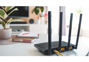 Here's How to Turn Your Old Wi-Fi Router Into an Access Point