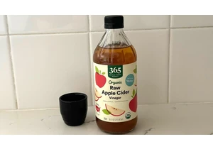 The Power of Apple Cider Vinegar: How to Get the Health Benefits of This Kitchen Staple