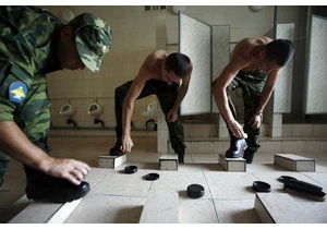 Hlavní ruský výrobce armádní obuvi vydělává miliardy na válce v Ukrajině i díky dodávkám z Česka
