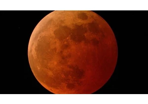 'Blood Moon' Lunar Eclipse Arrives This Week: How and When to Watch It