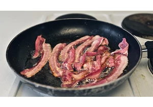 Don't Toss Bacon Grease. Here Are 9 Ways to Use It Instead     - CNET