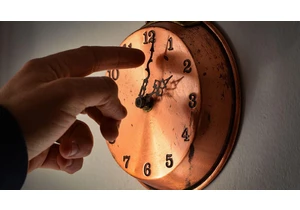 When Does Daylight Saving Time Start? Your Clocks Spring Forward on Sunday