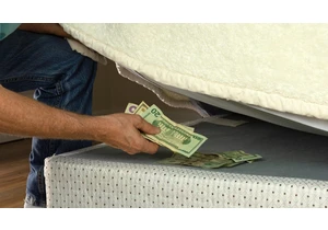 A Surprising Amount of People Hide Cash at Home. Here's Where They Should Be Putting It