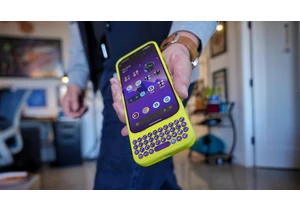 Clicks Expands Its Smartphone Keyboard Cases to Pixel and Galaxy Android Models