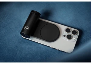 Leica’s LUX grip is a pricey way to add camera controls to your iPhone