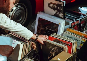 Vinyl record sales continue to rise amid music streaming’s dominance