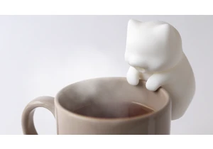  This adorable little robot cat will stop you burning your tongue on hot coffee 