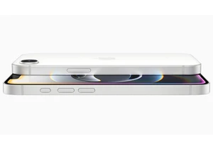 Great cameras, not Apple Intelligence, is what people want from an iPhone 16e