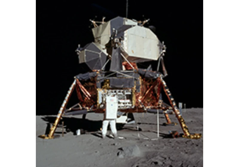 Experience the Apollo 11 Lunar Landing