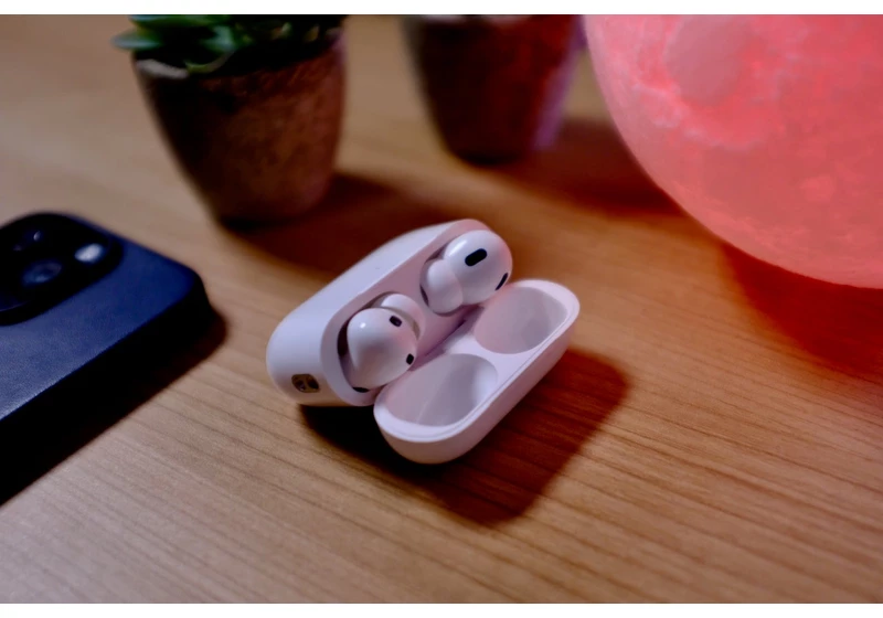 AirPods Pro 2 will help you shake-off spam calls in iOS 18