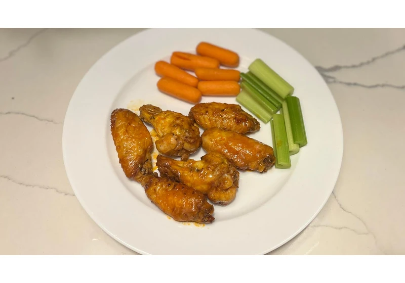 How to Make Delicious Air Fryer Buffalo Chicken Wings in 25 Minutes