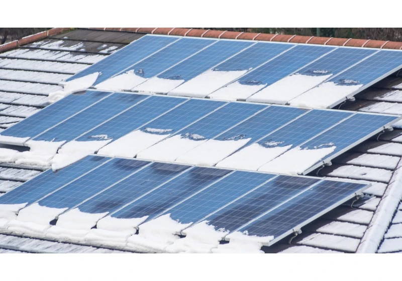 How to Keep Your Solar Panels in Perfect Condition in Cold Weather