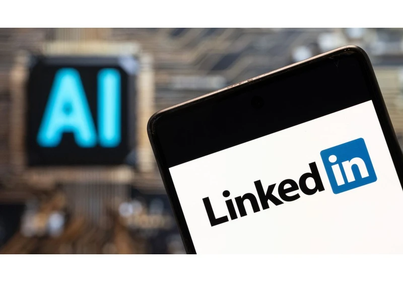  LinkedIn launches free AI tools for you to find the perfect job 