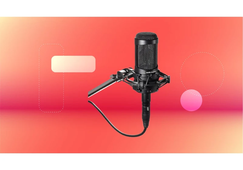 The Podcast-Worthy Audio-Technica AT2035 Mic Is Only $129 for a Limited Time