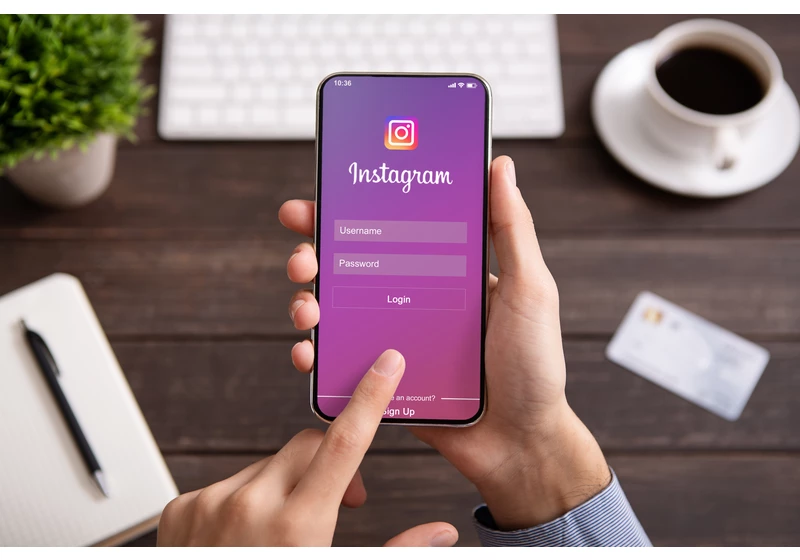 Instagram Unveils Carousel Music, Collabs, And Add Yours Sticker via @sejournal, @kristileilani