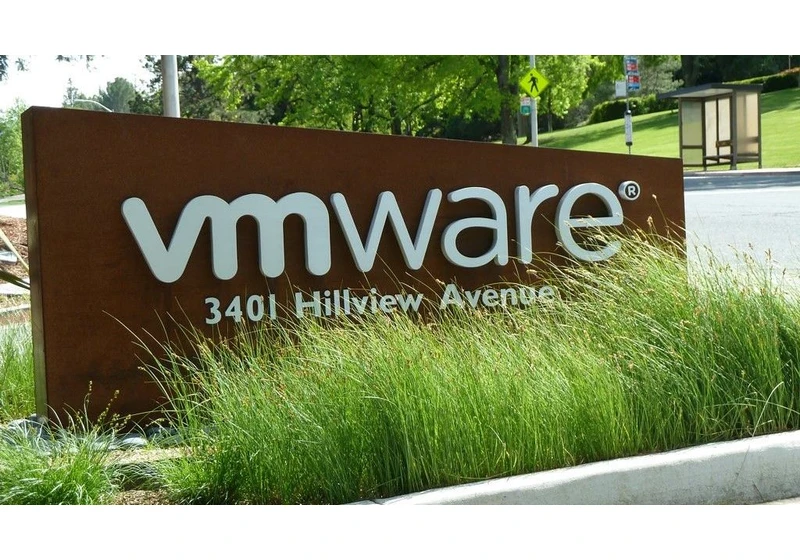  Companies switching from VMWare should expect high-cost high-risk journey 