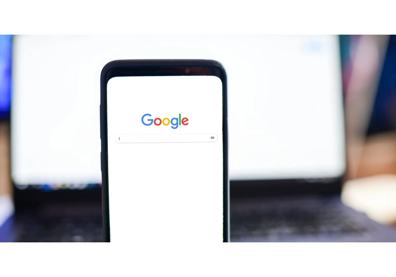 Google’s Mobile-First Indexing: Everything We Know (So Far) via @sejournal, @mindyweinstein