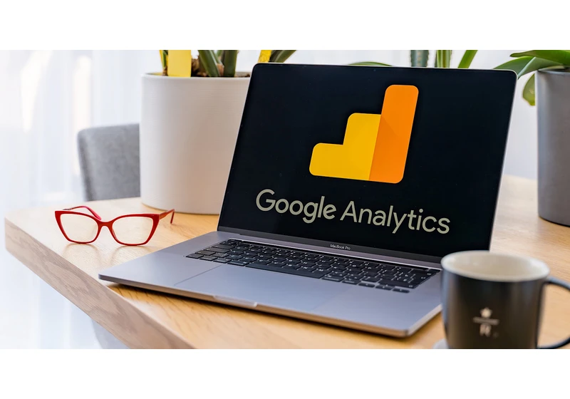 Google Analytics 4 Introduces Realtime Pages Report via @sejournal, @MattGSouthern