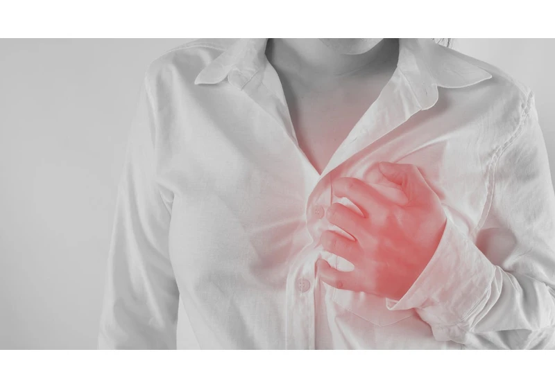 We Found 4 Proven Ways to Ease Anxiety-Related Chest Pain After Doing the Research