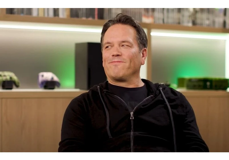  Xbox lead Phil Spencer says there are no "red lines" for what games could come to PlayStation and Nintendo 