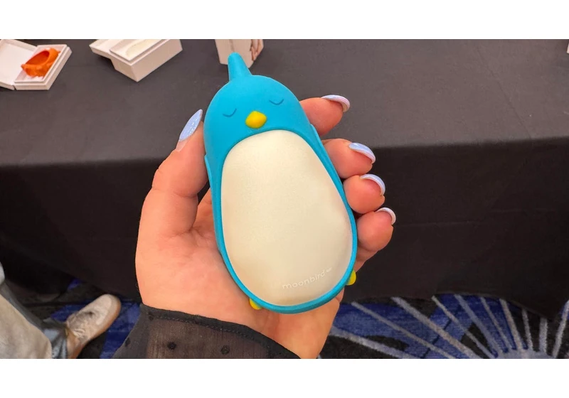 Embrace Relaxy Time by Breathing in and Out With This Sweet Penguin's Tummy