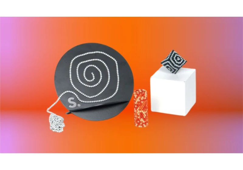 Trick Out Your Desk With Speks Toys Thanks to This Spooky Offer Code