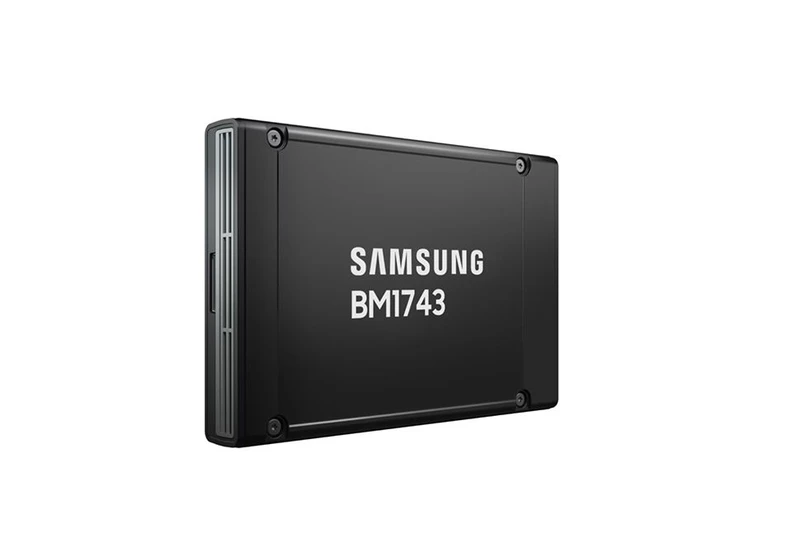  Samsung hints at 122.88TB SSD as it quietly releases a 61.44TB model — world's largest NAND maker finally competes with Solidigm for top capacity crown, but you won't be able to use these in your PC 