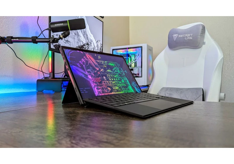  I tested ASUS' Surface Pro on steroids and it's clearly designed for nerds like me, but probably not for you 