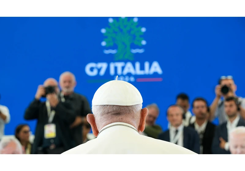 Pope Francis calls on global leaders to ensure AI remains human-centric