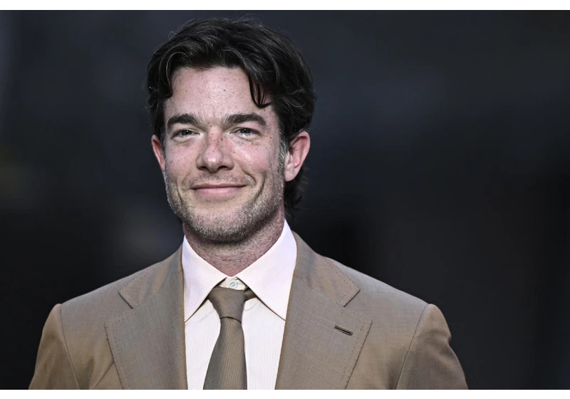 John Mulaney will host a live variety talk show on Netflix