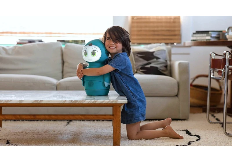 AI Company That Made Robots for Children Went Bust and Now the Robots Are Dying