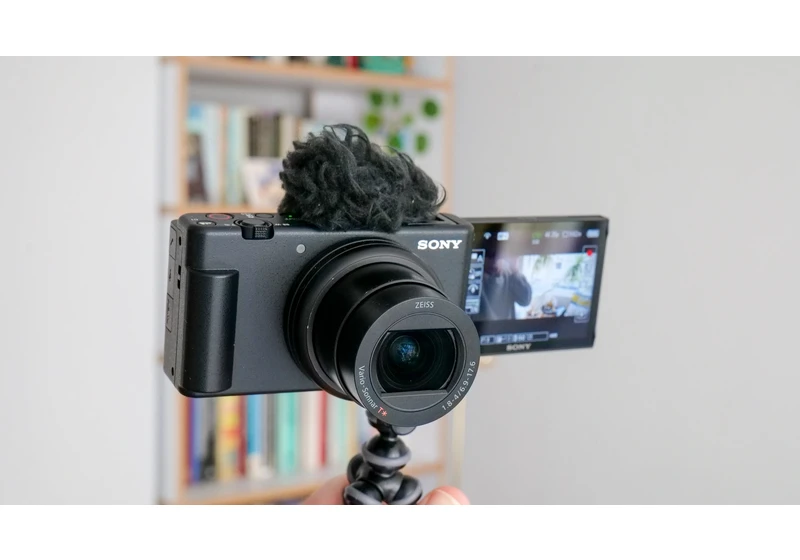 Which Sony vlogging camera should you buy this Black Friday?