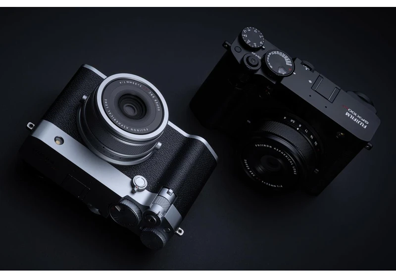 Fujifilm's GFX100RF is a 102MP medium format compact camera