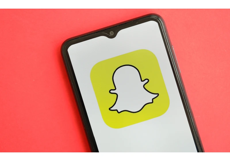 Snapchat Is Testing 2 New Advertising Placements via @sejournal, @brookeosmundson