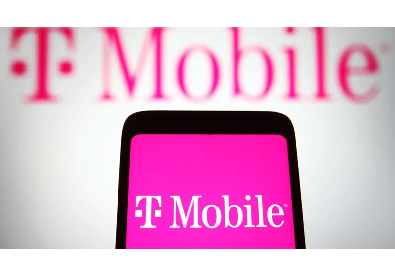 T-Mobile’s New Internet Plans Are Here, Now With Free Hulu and Paramount Plus