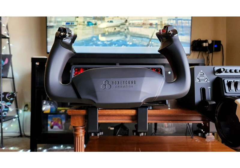  Honeycomb Aeronautical Alpha Flight Controls XPC & Bravo Throttle Quadrant review: Flying in style on Xbox and PC 