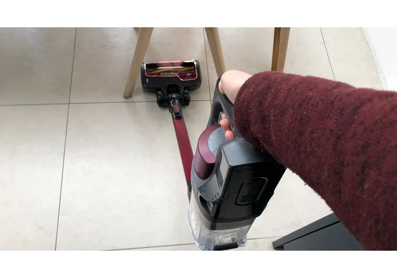 Pet owners need to see this Shark Cordless Vacuum deal