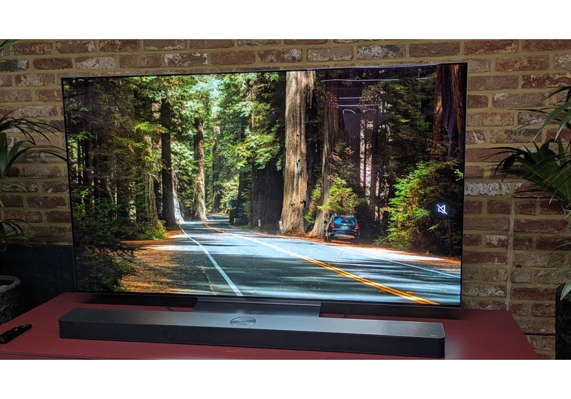  LG reveals US pricing for the LG G5 and LG C5 OLED TVs, and it's great news for OLED fans 