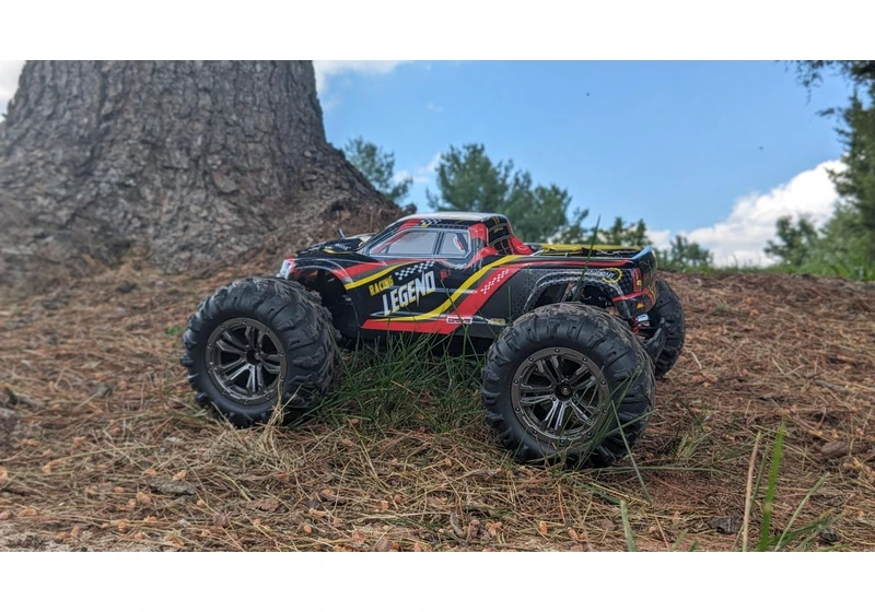 My Favorite RC Car Is on Sale for 20% Off Right Before Amazon's October Prime Day