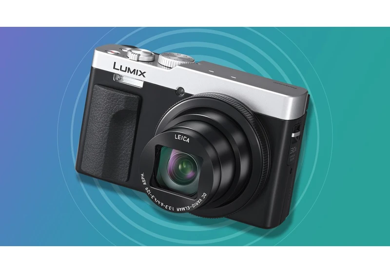  The point-and-shoot is back: Panasonic launches new Lumix out of the blue, with iPhone-trouncing 30x optical zoom 