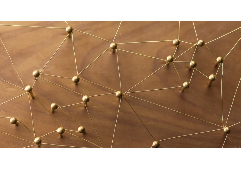 A Data Science Approach To Optimizing Internal Link Structure via @sejournal, @artios_io