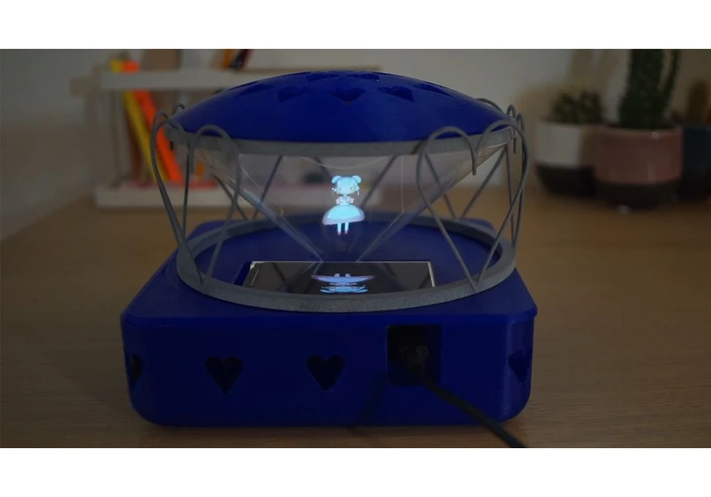  Raspberry Pi Drives Holographic Anime Virtual Assistant 