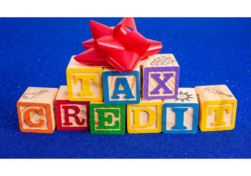 As Tax Season 2025 Kicks Off, Should You Wait to Claim the Child Tax Credit?