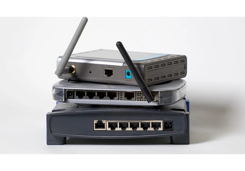 Wi-Fi 2.4GHz vs. 5GHz: Which Wi-Fi Band Is Better for Your Home?