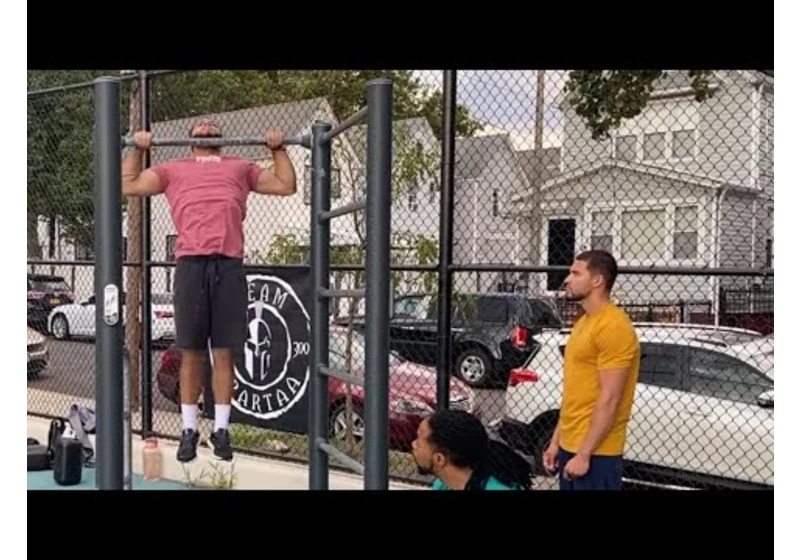 50 Pull ups and 100 Push ups in under 5 Minutes | That's Good Money