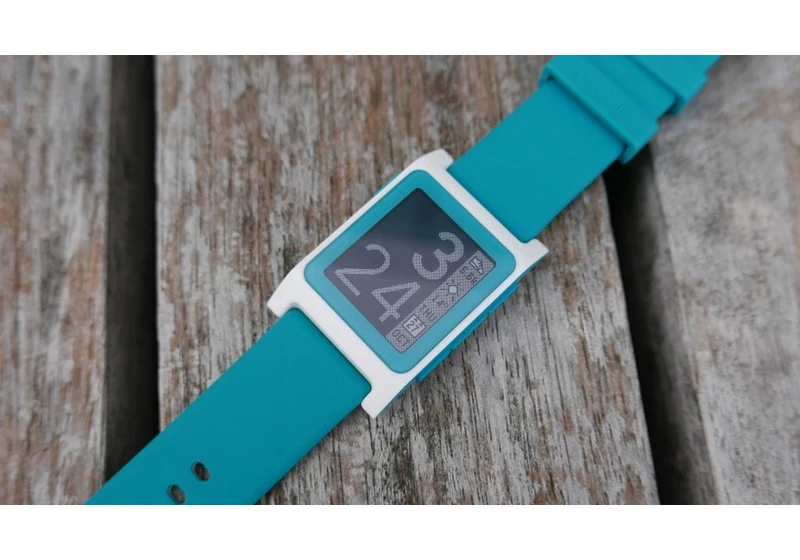 Pebble smartwatches are making a comeback with Google's blessing