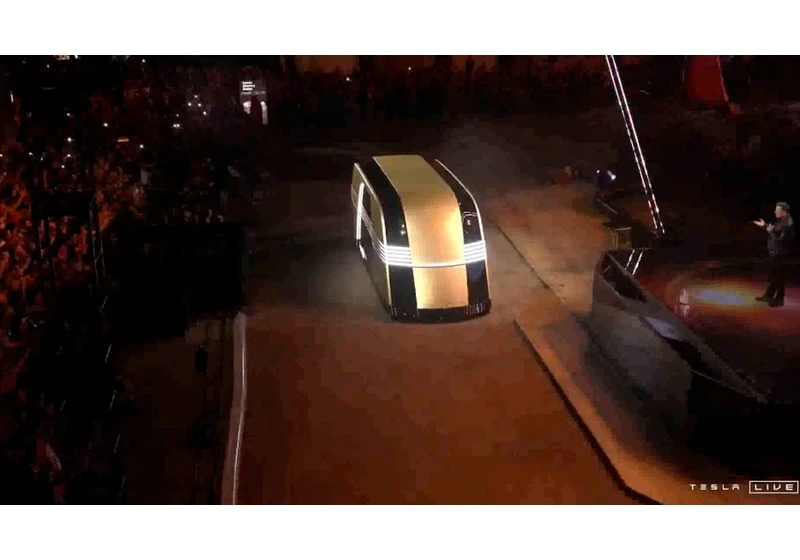 Elon Musk Unveils Tesla's New Robovan video