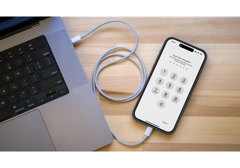 Get Ready for iOS 18.2 by Backing Up Your iPhone Correctly