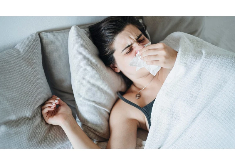 9 Ways to Sleep With a Stubborn, Stuffy Nose